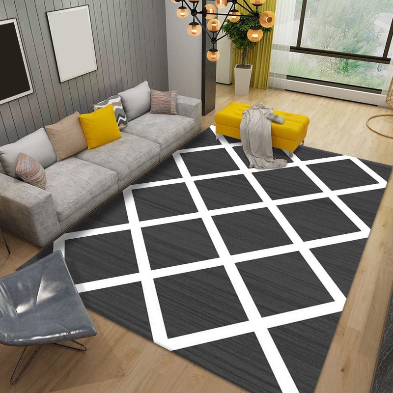 Checkerboard Rug Geometric Indoor Rug Non-Slip Backing Rug for Living Room