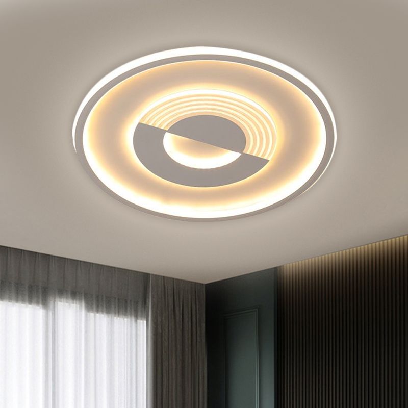 16"/19.5" W Round Acrylic Ceiling Lamp Minimalist LED Black/White Flush Mount Lighting in Warm/White Light for Bedroom