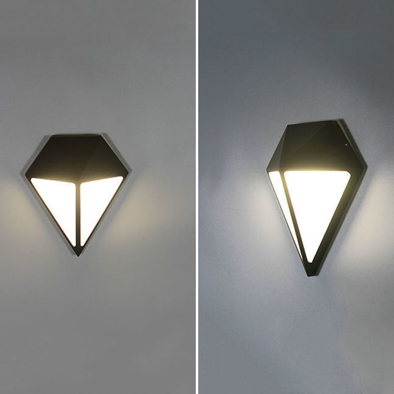 Geometric Shape Wall Lamp Modern Style Metal 1 Light Wall Light in Black