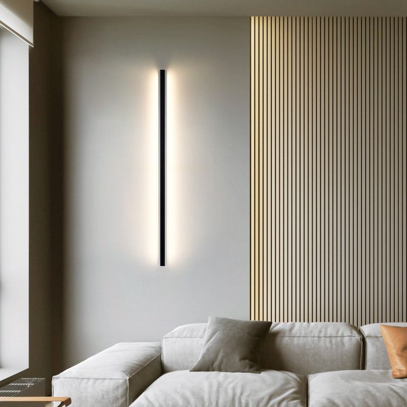 Linear Shade Metal Wall Sconce Modern Style 1 Light Wall Mounted Light in Black
