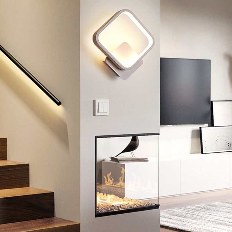 Weiße geometrische LED -Wandlampe in der modernen Einfachheit schmiedeeisere Wandleuchten mit Acrylschatten