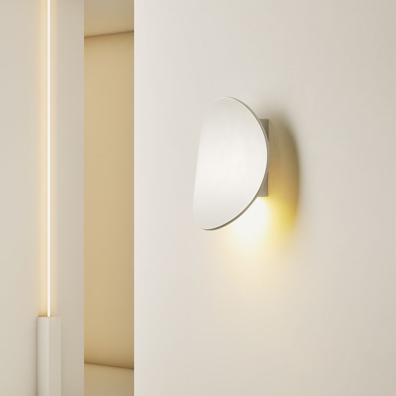 Metal Geometry Shape Wall Lights Modern Style 1 Light Wall Mount Fixture for Living Room