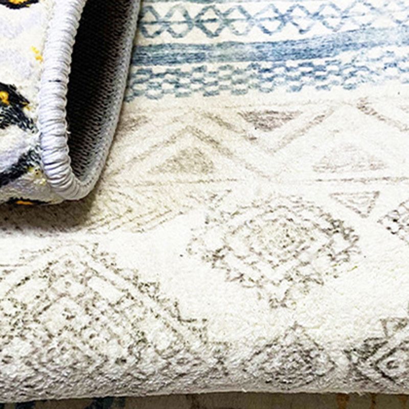 Apricot Modern Rug Polyester Stripe Indoor Rug Washable Rug for Living Room