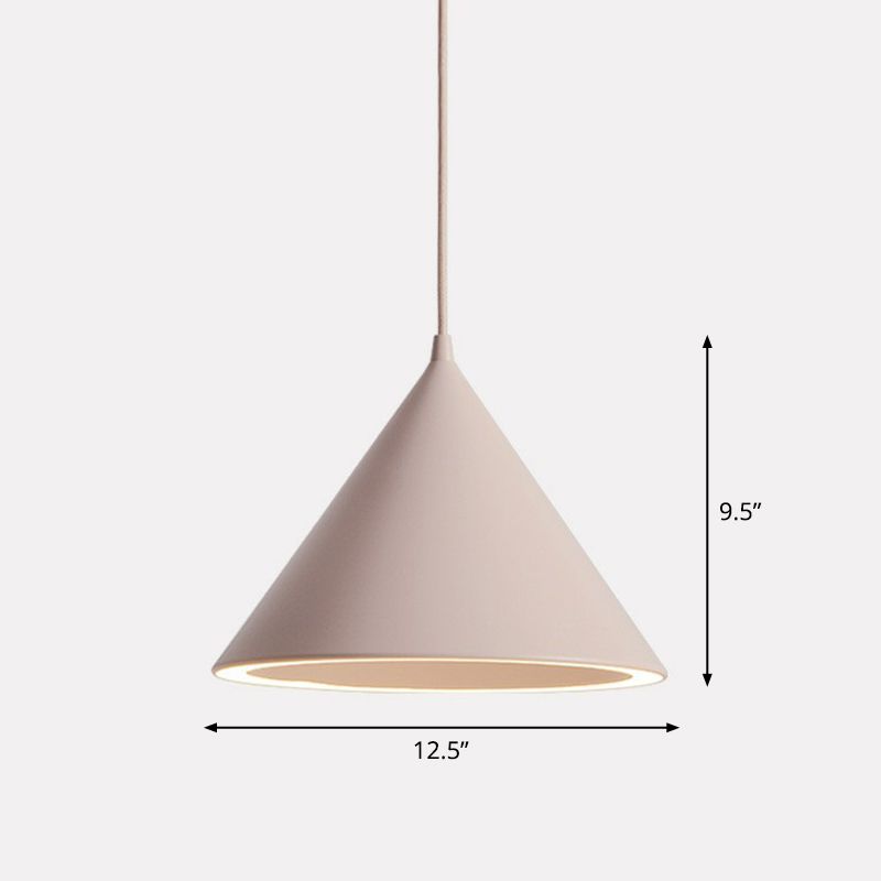 Aluminium Conic Pendant Light Nordic Style LED Plafond plafond pour salle à manger