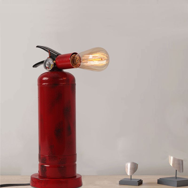 Lampada da tavolo a forma di estintore da bistrot Lampada da tavolo in metallo con 1 lampadina con finitura rossa con cavo di collegamento