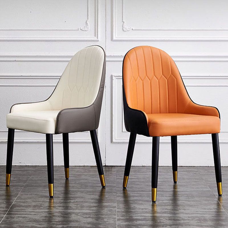 Sillas laterales de comedor con respaldo sólido y brazo de diseño escandinavo Sillas laterales de comedor de cuero