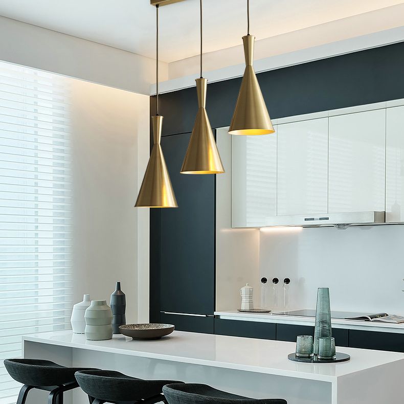 Horn Shaped Restaurant Hanging Light Metallic Postmodern Style Suspension Pendant Lamp