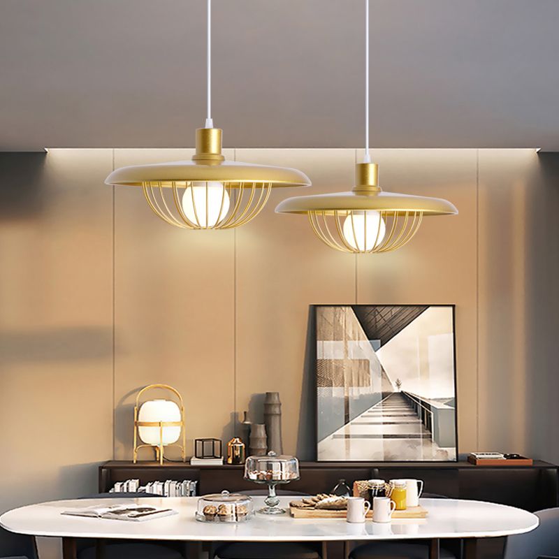 Couvre-pot Forme de suspension Éclairage postmoderne Métal de style 1