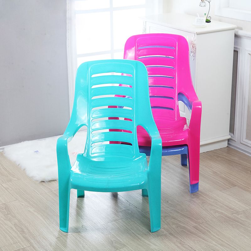Fauteuils de salle à manger en plastique d'intérieur modernes, fauteuils de salle à manger empilables avec échelle arrière