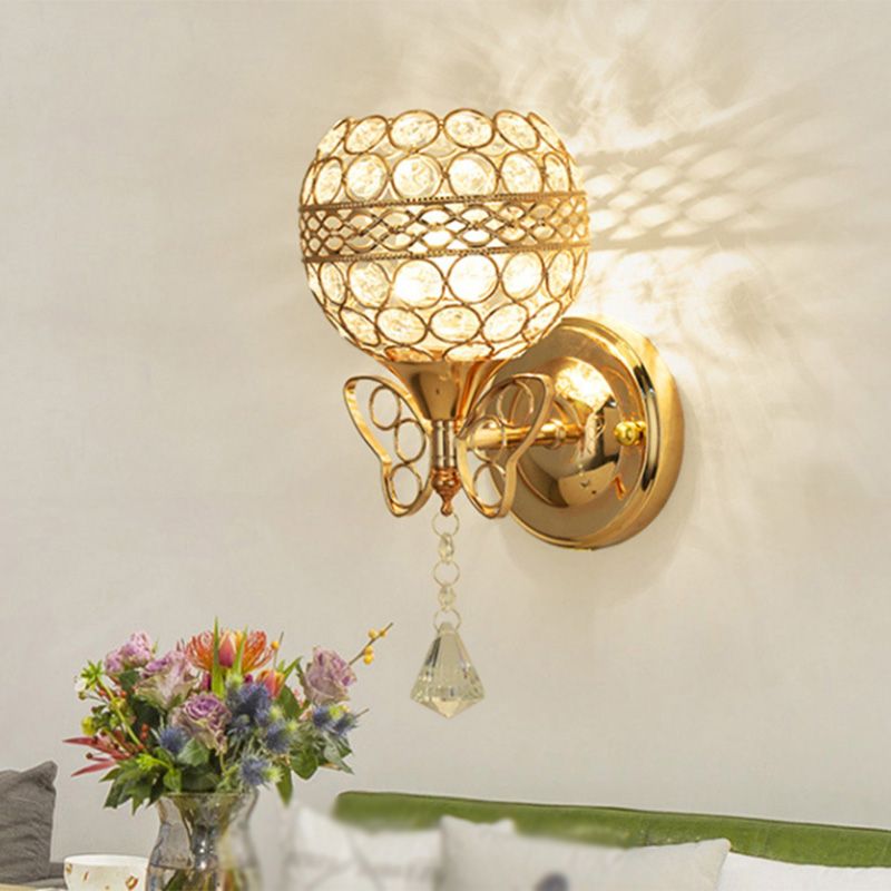 Spherical Dining Room Wall Light Fixture Crystal 1-Light Modern Sconce Light in Gold