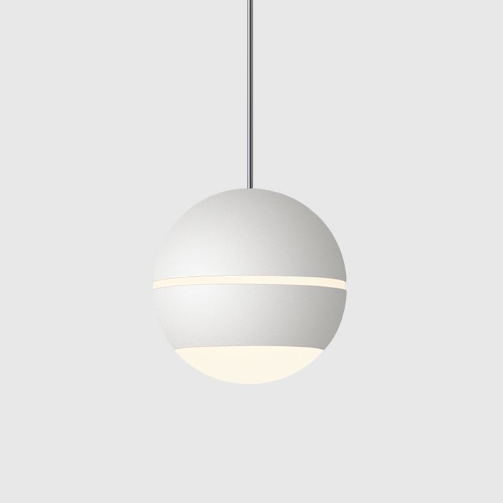 Pendre à LED du globe acrylique dans la lampe suspendue en aluminium à style concis moderne