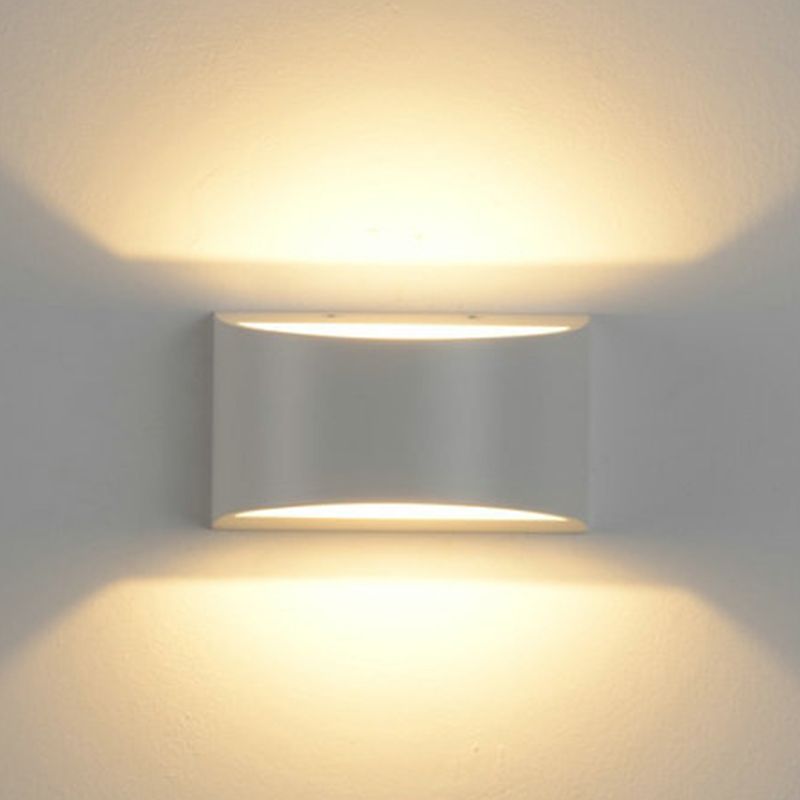 Halbzylinderform Wandbeleuchtung moderner Stil 2 Lichter Metallwand in Weiß montiert
