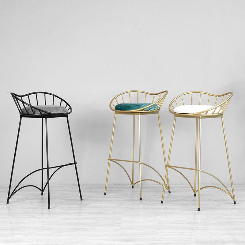 Contemporary Metal Counter Height Stools Low Black Stools for Bar