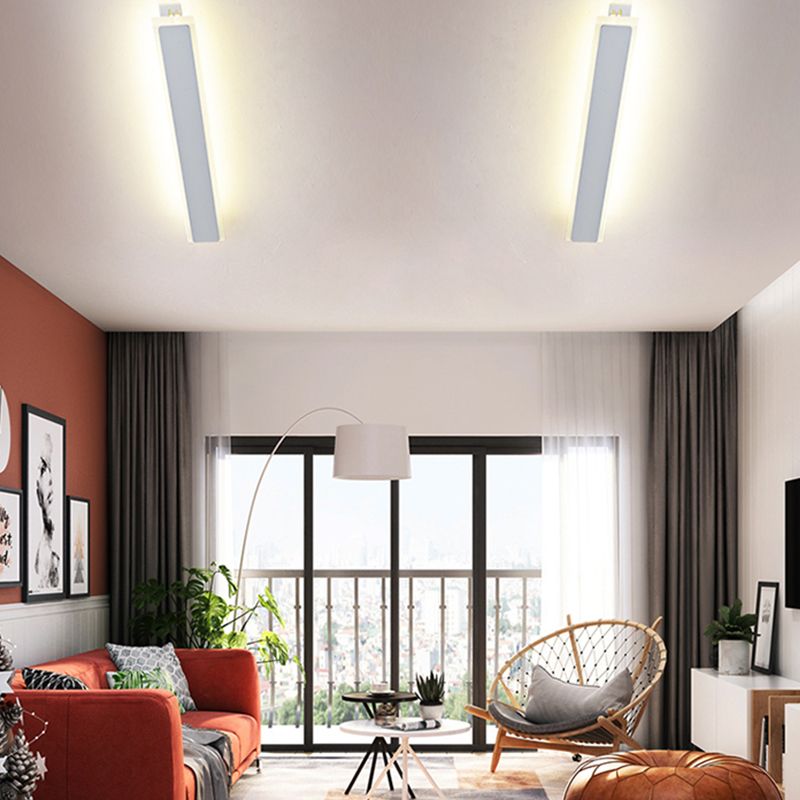 Linear Shape Metal Wall Sconce Modern Style 1- Light Wall Mount Light