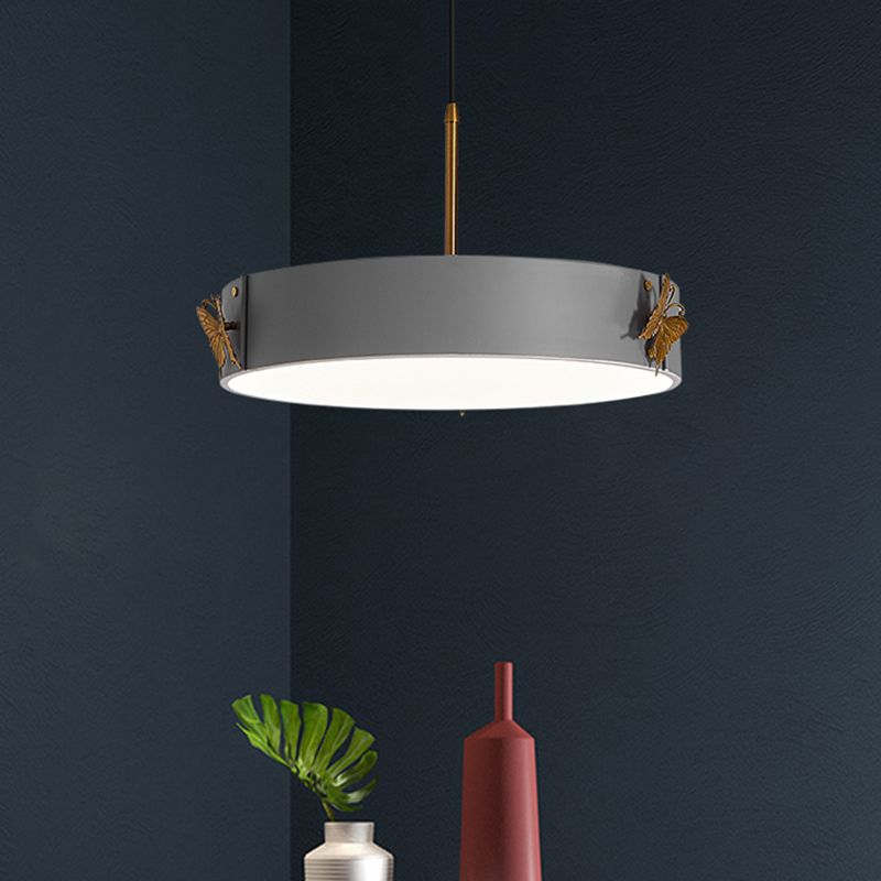 Tambour suspendu lampe minimaliste à LED gris finition gris finition suspendue avec conception papillon