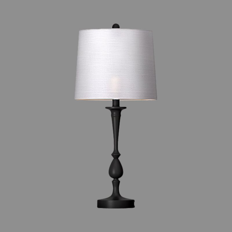 Stofffassform Nachtlampe Antiquier 1-Licht Schlafzimmer Tischstand Beleuchtung in Schwarz/Silber/Gold