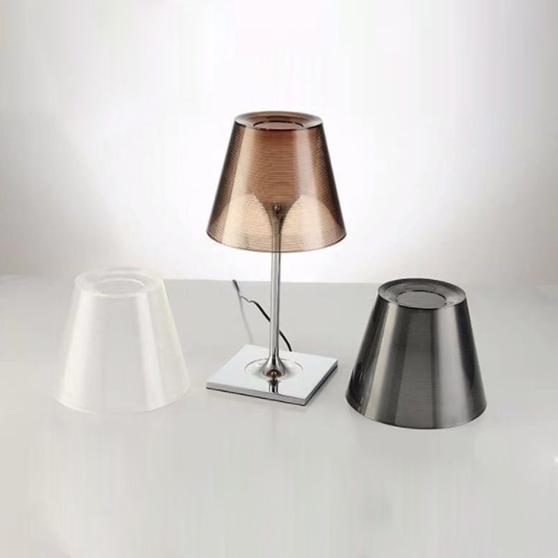 Noordse eenvoudige tafellamp moderne stijl glazen bureaulamp voor studeerkamer