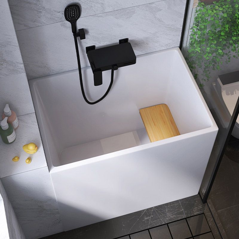 Modern Style Freestanding Bath Tub Rectangular Acrylic Soaking Bathtub in White