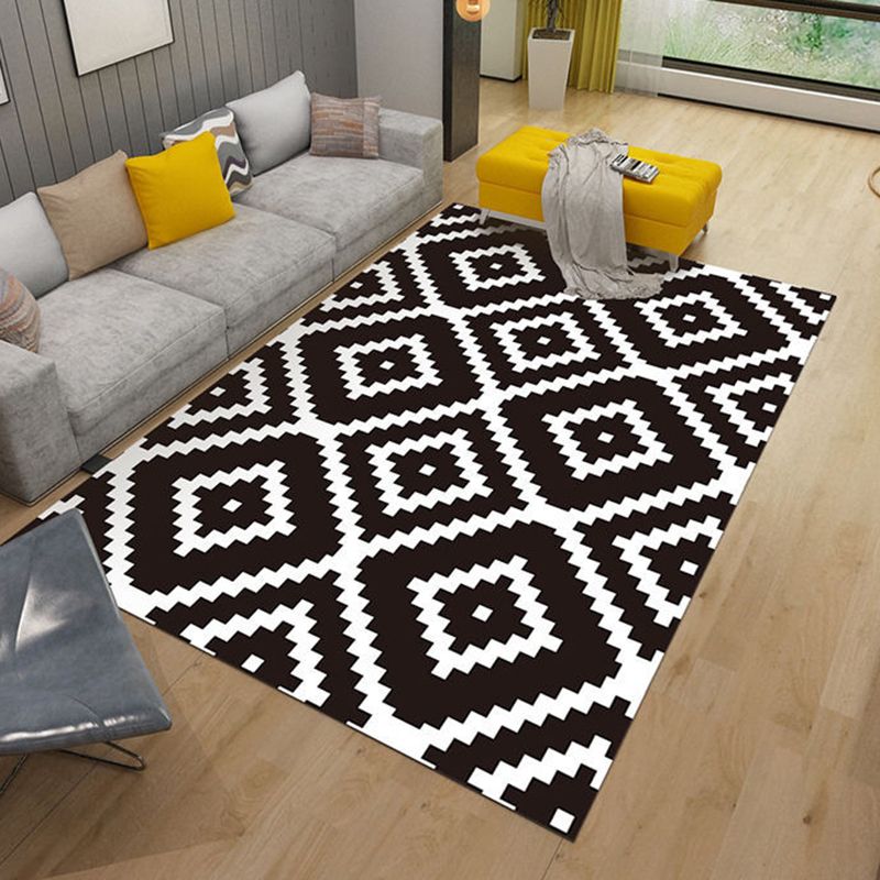 Black Modern Carpet Polyester Geometric Indoor Rug Non-Slip Backing for Living Room