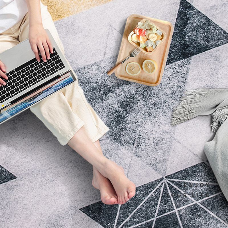 Multicolored Relaxing Rug Synthetics Geometric Printed Area Carpet Non-Slip Backing Easy Care Indoor Rug for Living Room