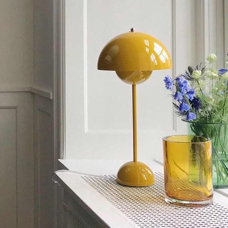 Macaroon Table Light Mushroom 1-Light Bedroom Nightstand Lamp with Metal Shade