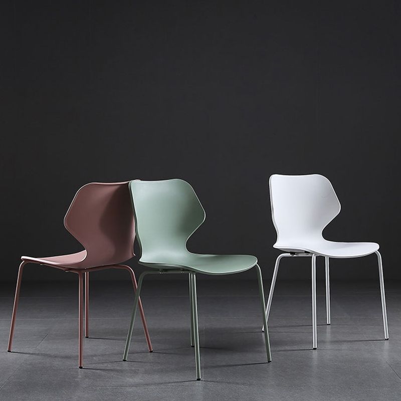 Modern Wing Back Side Chair Plastic Armless Dining Chair with Metal Base