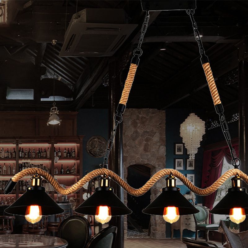 Colgante de islas negras de metal ligero de la isla industrial con cuerda natural para restaurante