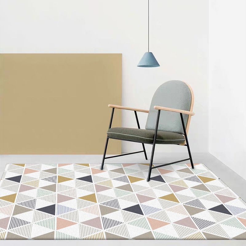 Novelty Modern Rug in Ivory Geometry Triangle Stripe Pattern Rug Polyester Anti-Slip Washable Carpet for Home Decoration