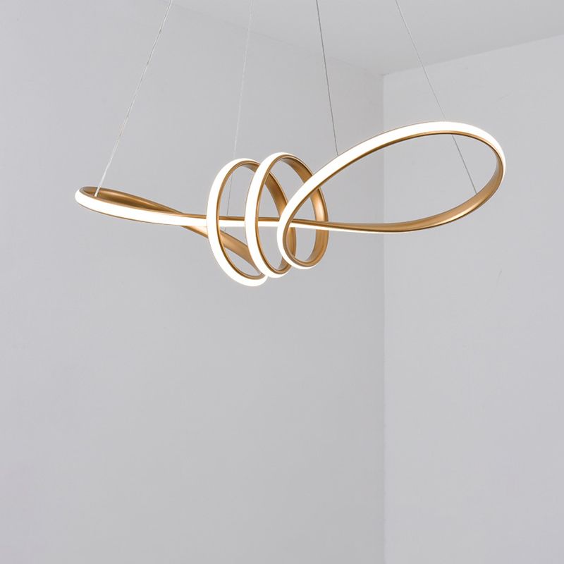 Acrylgold -LED -LED Hängende Lampe im modernen Einfachheit Eisen linearer Kronleuchter für Esszimmer