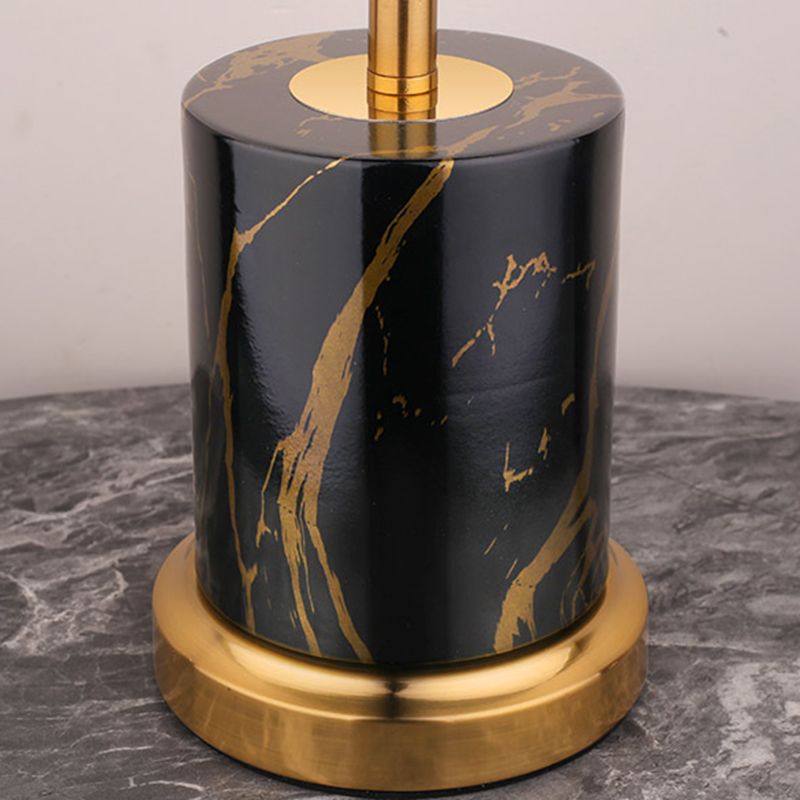 Lámpara de mesa de metal de 1 luces posmoderna con luz de mesa de control táctil