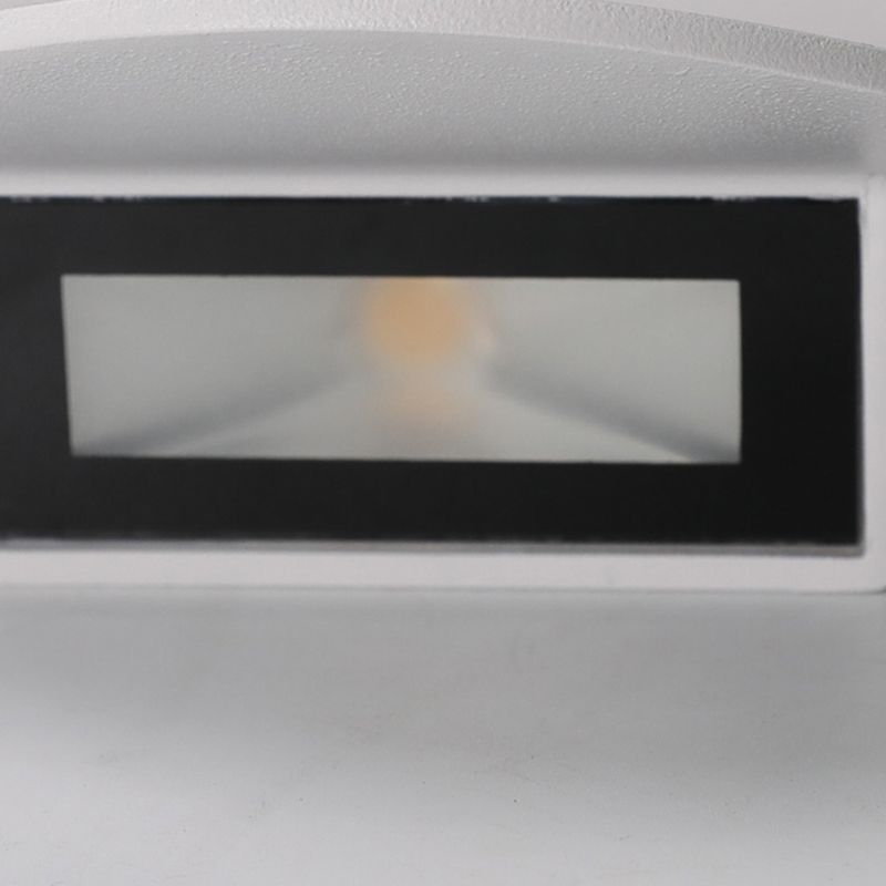 Circular LED Single Wall Lamp in Modern Simplicity Aluminium Wall Light for Interior Spaces