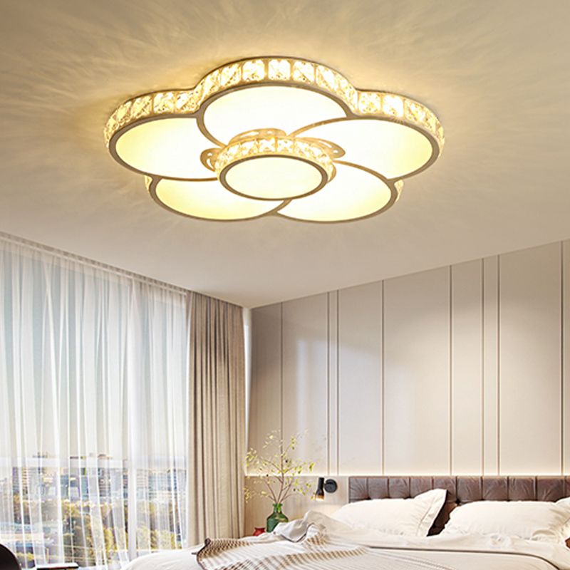 Bloom-Deckenleuchte, einfache weiße Acryl-LED-Unterputzlampe mit eingelegtem Kristall in warmem/weißem Licht, 19,5"/23,5"/31,5" Breite