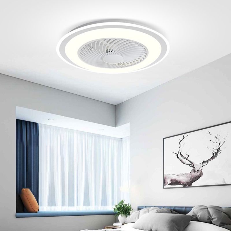 Runde Wohnheimraum LED Deckenventilator Metallic Nordic Semi Flush Mount Lighting