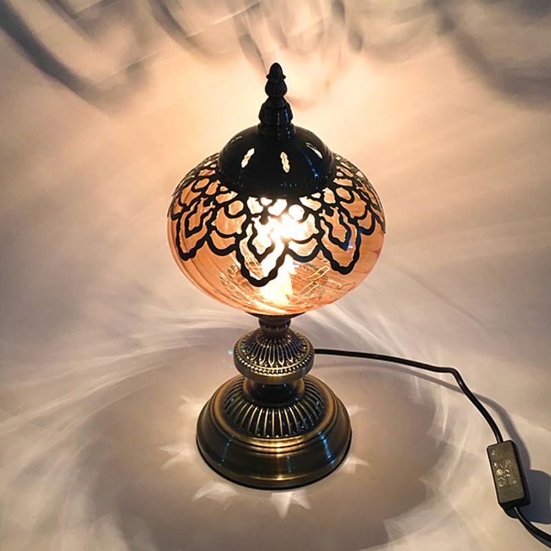 Tablette en laiton en verre ambre Téage d'éclairage / ovale 1 ampoule Bohemia Nightand Light pour chambre, 14 "/ 16"