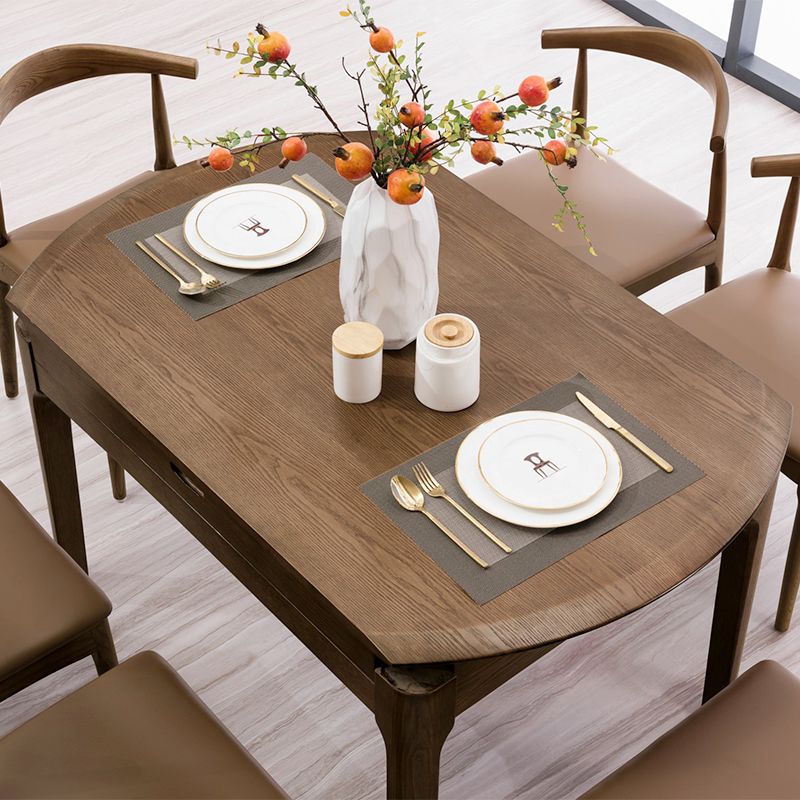 Modern Style Brown Dining Table Round Solid Wood Dining Table with 4 Legs