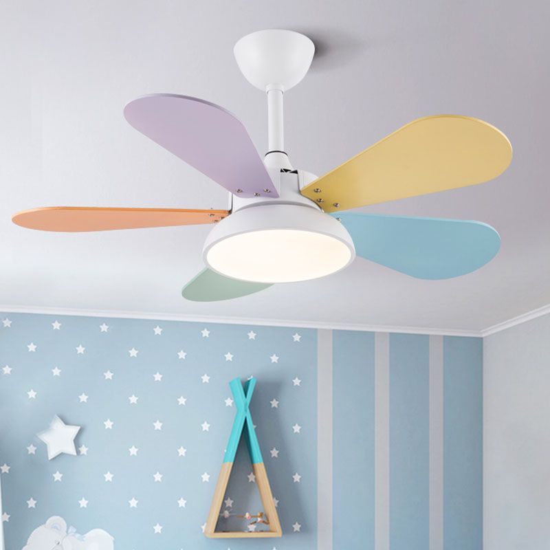 Bambini artistici a pendente a pendente in ferro battuto Fan lampadario con colorata lamina di legno