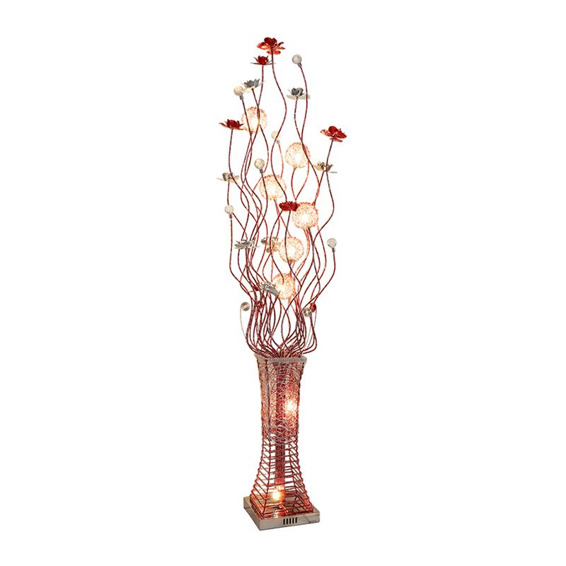 Metálico Red Floret Lighting Trapezoid LED Decoración Lámpara de pie con diseño de ramas de árbol
