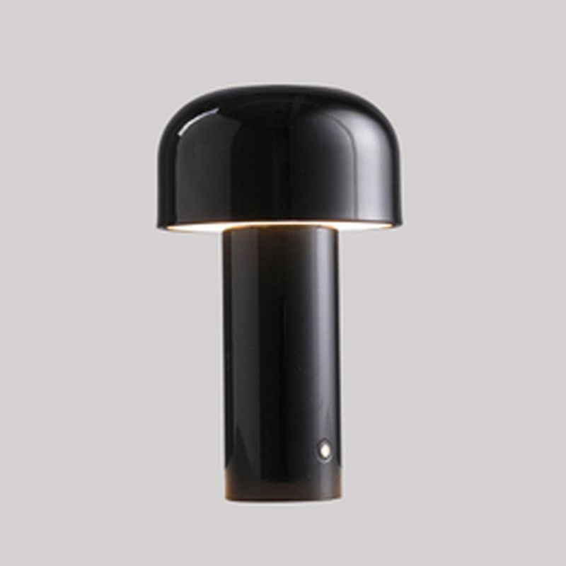 Modern Chargeable Table Lamp 1-Light Desk Light with Iron Shade for Living Room