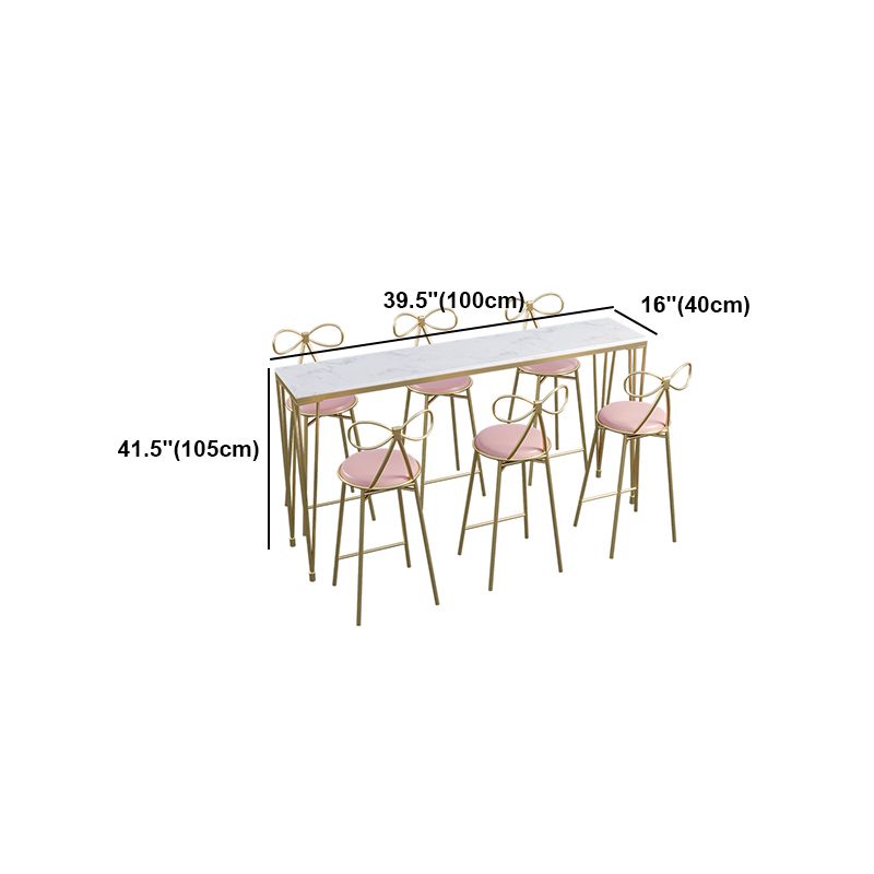 Table blanche de style glam dans le haut en fer et la table de bar à thé à lait en marbre en marbre en marbre