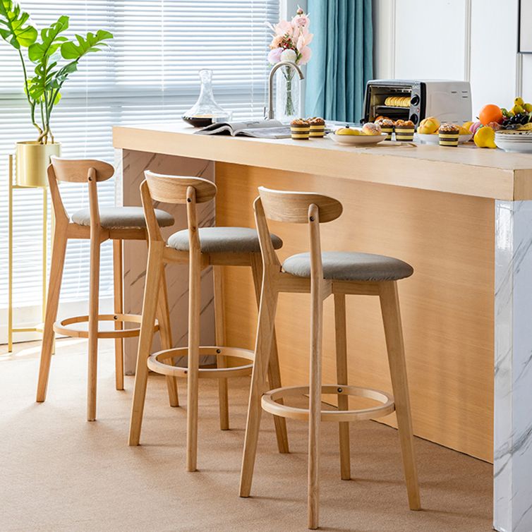 Scandinavian Rubberwood Low Back Barstool Milk Tea Shop Upholstered Stool