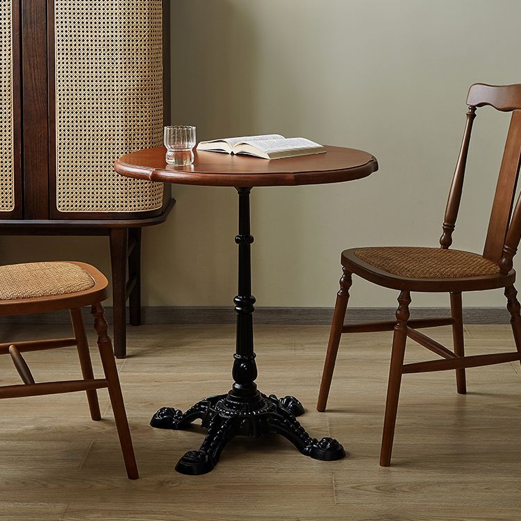 Indoor Iron Pedestal Dining Table Round  Solid Wood Dining Table