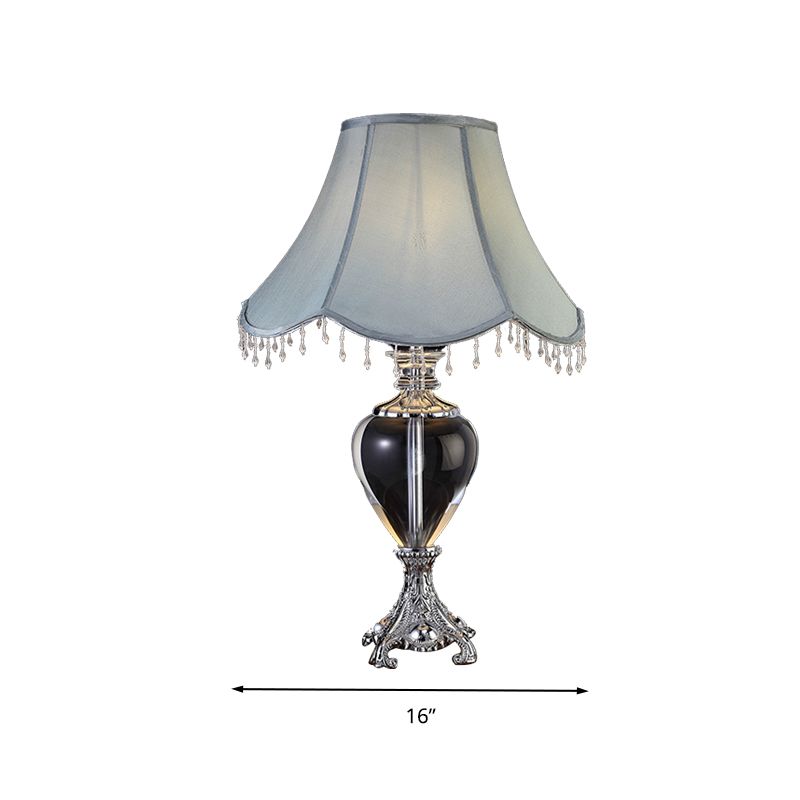 Lampada da comodino grigia a testa singola Tradizionalismo Lampada da comodino in cristallo K9 per soggiorno