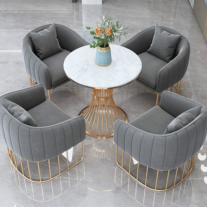 Luxury Style Sintered Stone Dining Table Single Pedestal Base Round Table for Home