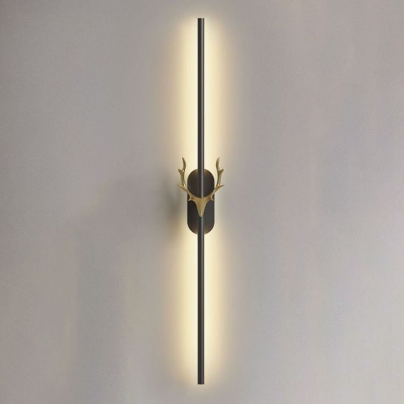 Modern Style Linear Shape Wall Sconce Metal 1 Light Sconce Lighting in Black for Bedroom