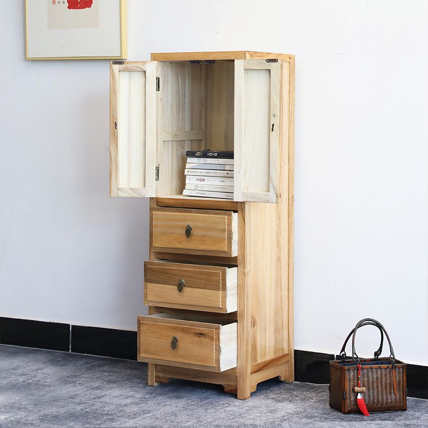 Contemporary Solid Wood Accent Chest Standard Ring Pulls Accent Cabinet