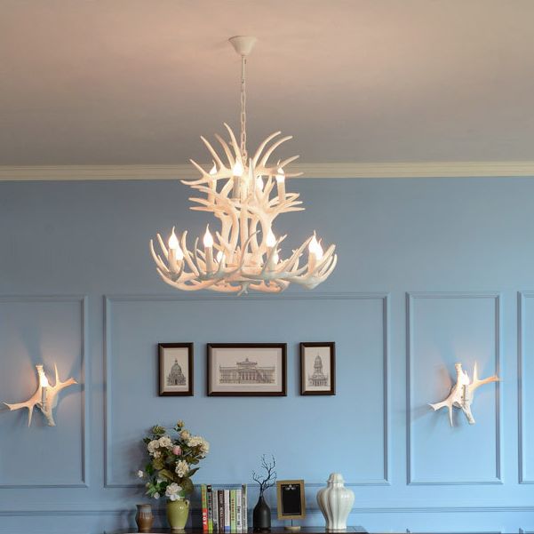 Bulbe Bare Antler Chandelier Country Style Suspension en résine blanche Lumière pour le salon