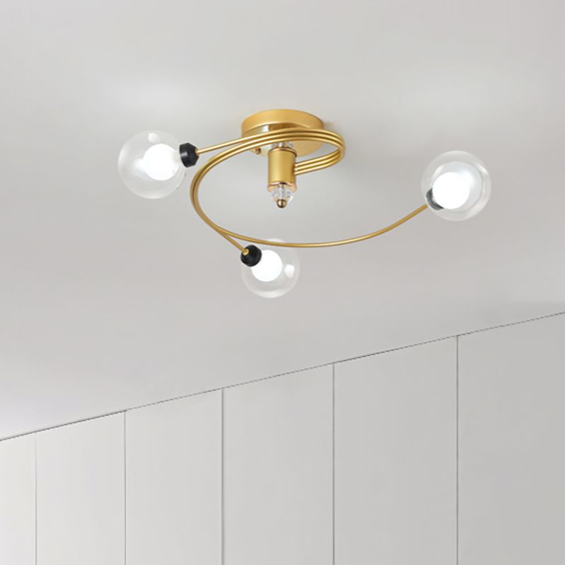Gold Spiral Semi Flush Lighting Nordic 3/5 Lichter Deckeneinbau mit Orb Klar/Milch/Weiß Glasschirm