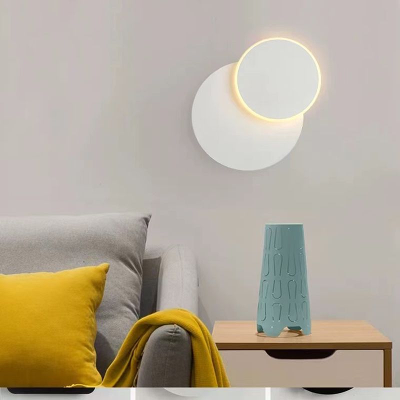 Nordic Style Iron Wall Light Geometry Shape Rotatable Wall Lamp for Bedroom