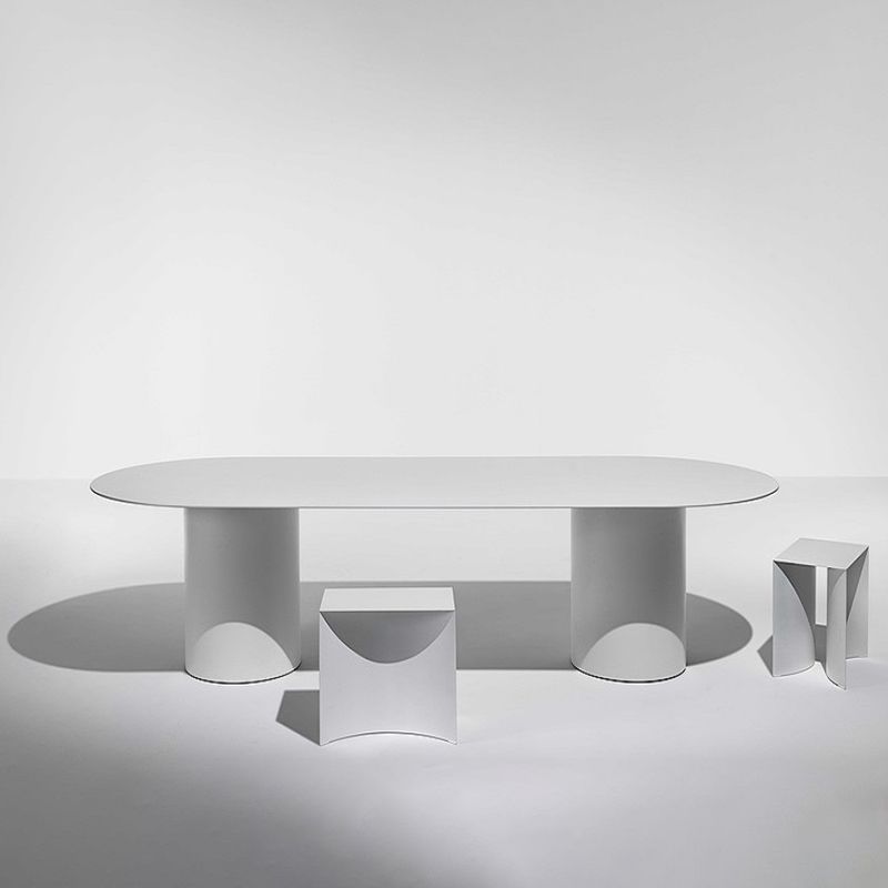 Solid Wood Contemporary Oval Dining Table Wood Top Table for Dining Room and Kitchen