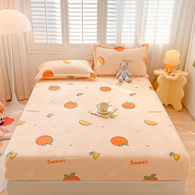 Trendy Bed Sheet Orange Printed Wrinkle-Free Non-Pilling Fade Resistant Flannel Sheet